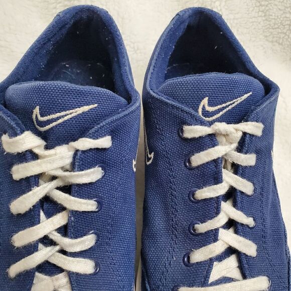 Vintage Nike Classic Navy Canvas Sneakers Size 9.5 - Picture 5 of 12
